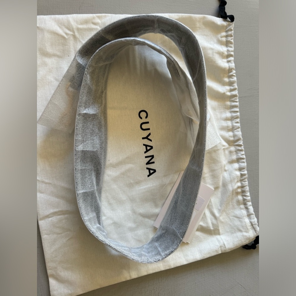 NWT Cuyana Fewer Better Strap in Black - Picture 6 of 8